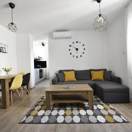 アパート Juric *